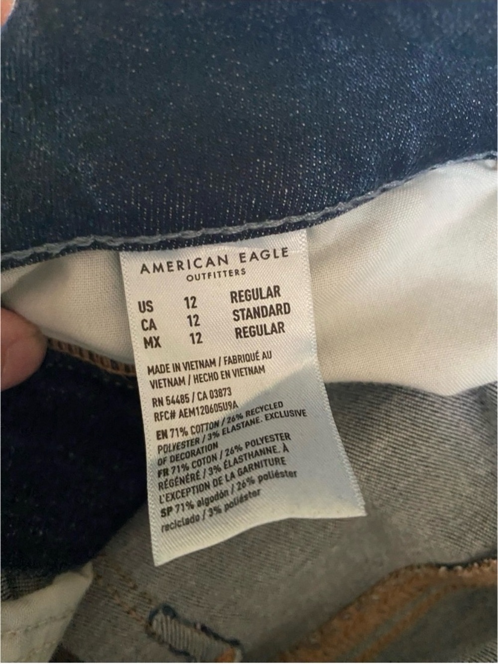 AMERICAN EAGLE High Rise Curvy Ripped Jeans - Picture 7 of 7